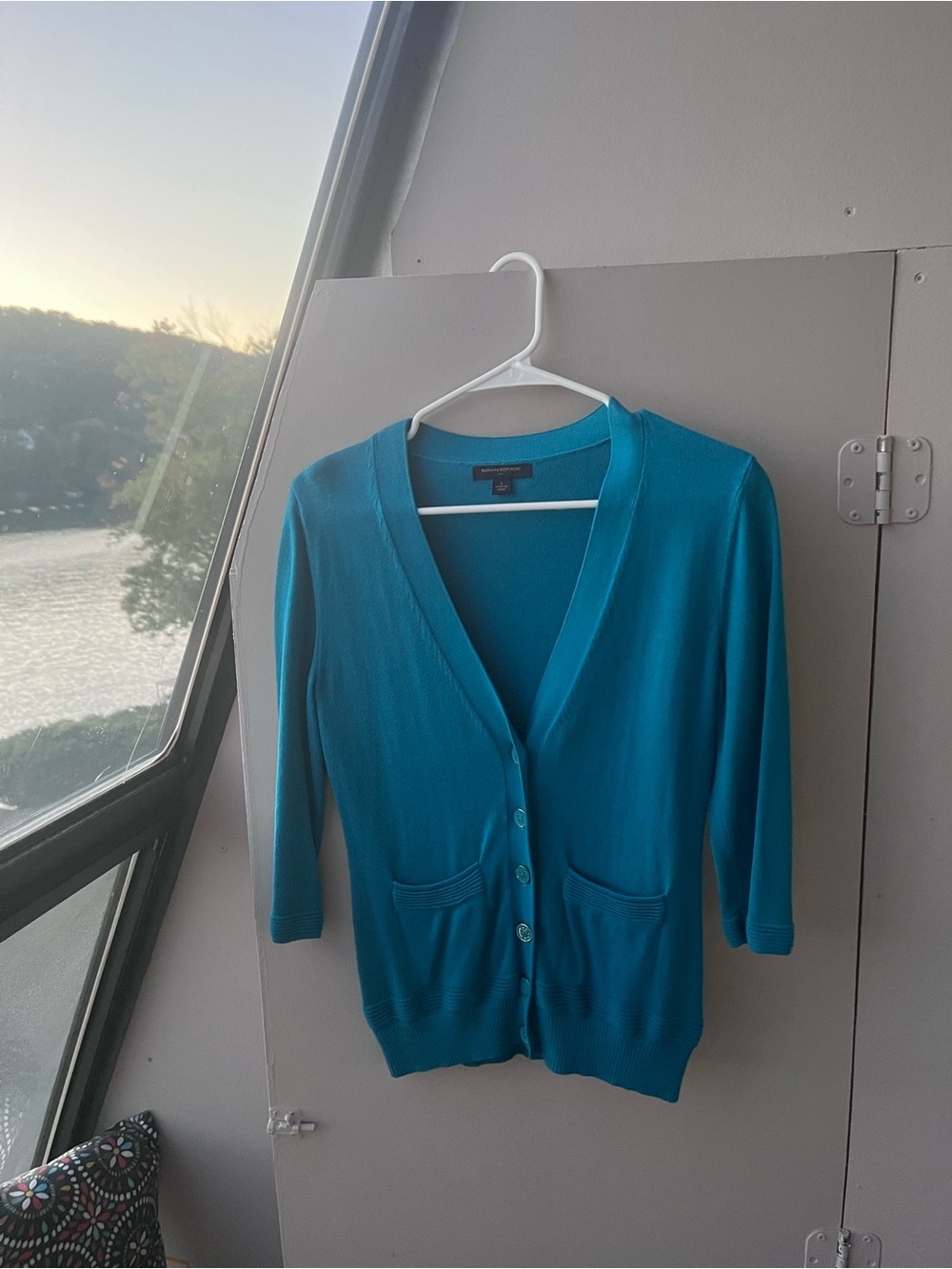 Banana Republic Teal V-Neck Button Front Cardigan